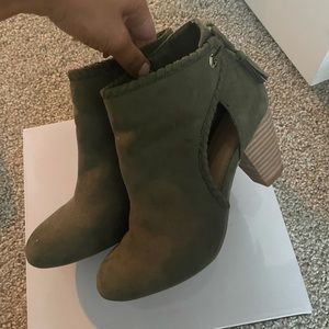 GREEN BOOTIES (REPORT / FRANCESCAS)